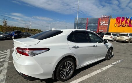 Toyota Camry, 2019 год, 2 690 000 рублей, 8 фотография