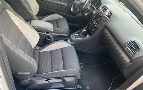 Volkswagen Golf R VII, 2012 год, 1 799 000 рублей, 10 фотография