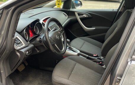 Opel Astra J, 2011 год, 630 000 рублей, 9 фотография