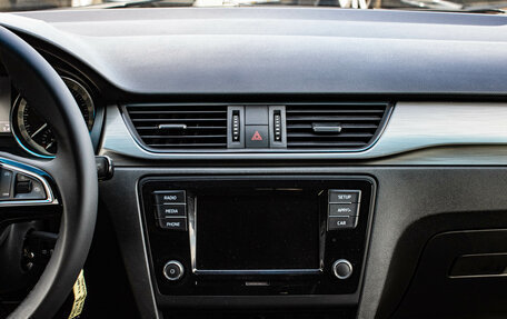 Skoda Rapid I, 2018 год, 1 299 000 рублей, 7 фотография
