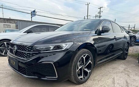 Volkswagen Passat B8 рестайлинг, 2022 год, 2 120 000 рублей, 5 фотография