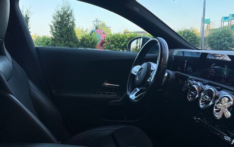Mercedes-Benz CLA, 2020 год, 3 450 000 рублей, 2 фотография
