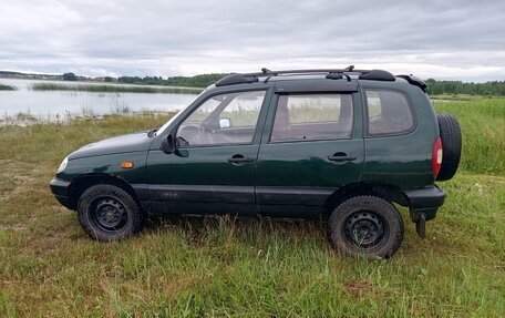 Chevrolet Niva I рестайлинг, 2004 год, 195 000 рублей, 10 фотография
