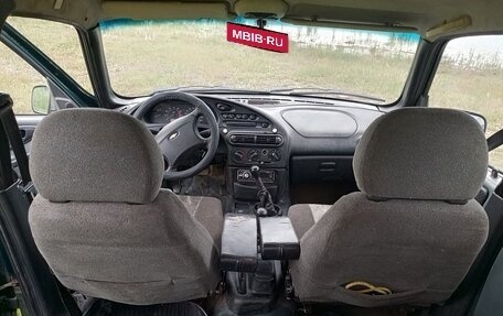 Chevrolet Niva I рестайлинг, 2004 год, 195 000 рублей, 6 фотография