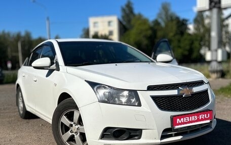 Chevrolet Cruze II, 2012 год, 700 000 рублей, 7 фотография