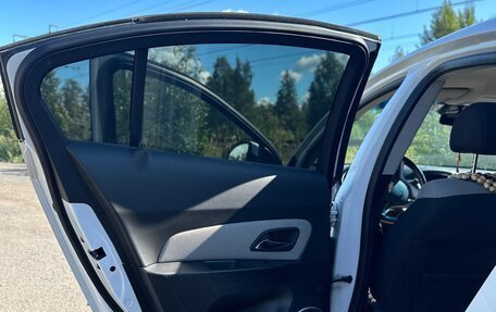 Chevrolet Cruze II, 2012 год, 700 000 рублей, 16 фотография
