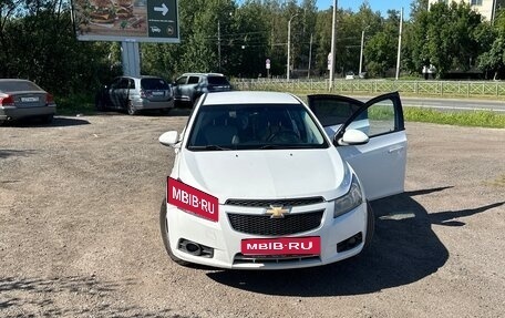 Chevrolet Cruze II, 2012 год, 700 000 рублей, 6 фотография