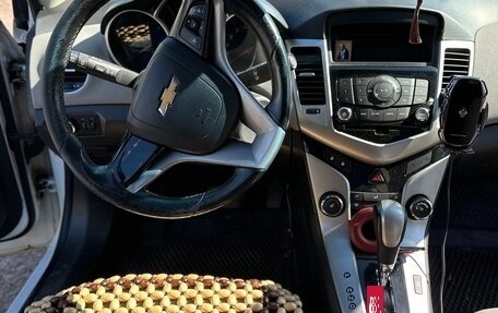 Chevrolet Cruze II, 2012 год, 700 000 рублей, 14 фотография