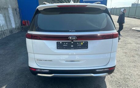 KIA Carnival, 2021 год, 2 770 000 рублей, 8 фотография