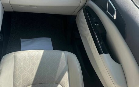 KIA Carnival, 2021 год, 2 770 000 рублей, 13 фотография