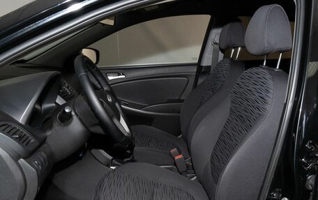Hyundai Solaris II рестайлинг, 2014 год, 800 000 рублей, 6 фотография