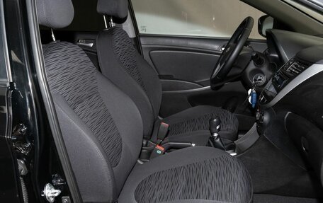 Hyundai Solaris II рестайлинг, 2014 год, 800 000 рублей, 8 фотография