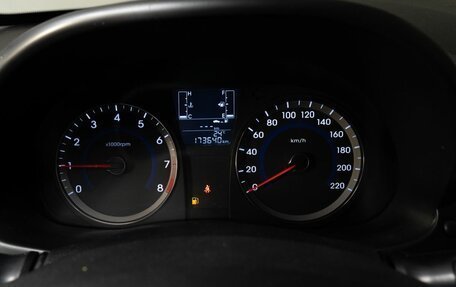 Hyundai Solaris II рестайлинг, 2014 год, 800 000 рублей, 10 фотография