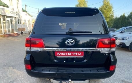 Toyota Land Cruiser 200, 2016 год, 5 500 000 рублей, 5 фотография