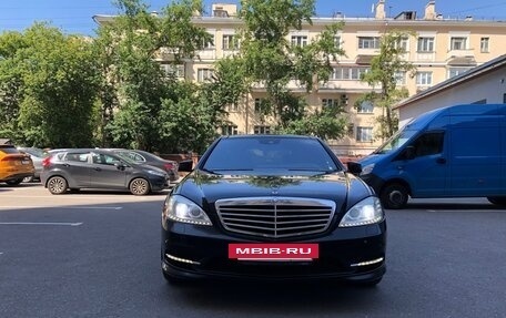 Mercedes-Benz S-Класс, 2012 год, 1 600 000 рублей, 12 фотография