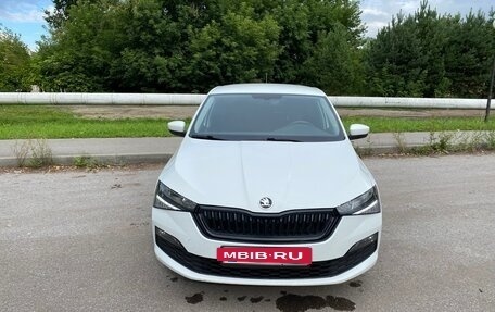 Skoda Rapid II, 2021 год, 1 600 000 рублей, 4 фотография