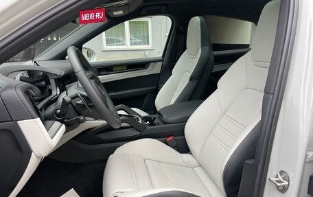 Porsche Cayenne III, 2025 год, 17 000 000 рублей, 6 фотография