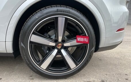 Porsche Cayenne III, 2025 год, 17 000 000 рублей, 13 фотография