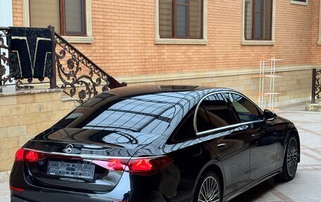 Mercedes-Benz E-Класс, 2024 год, 10 500 000 рублей, 4 фотография