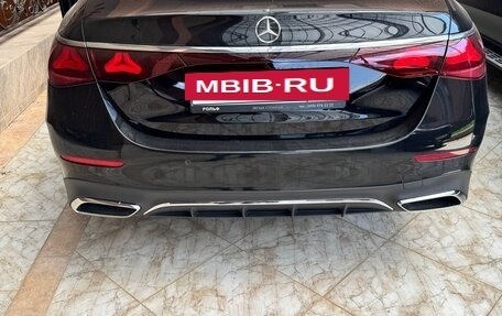 Mercedes-Benz E-Класс, 2024 год, 10 500 000 рублей, 15 фотография