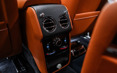 Rolls-Royce Cullinan, 2023 год, 52 500 000 рублей, 30 фотография