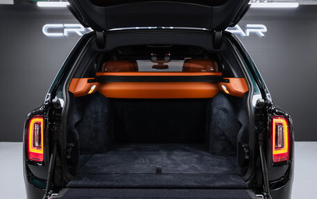Rolls-Royce Cullinan, 2023 год, 52 500 000 рублей, 33 фотография