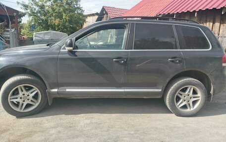 Volkswagen Touareg III, 2006 год, 900 000 рублей, 4 фотография