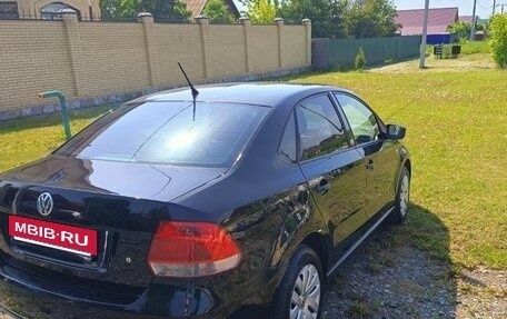 Volkswagen Polo VI (EU Market), 2013 год, 850 000 рублей, 2 фотография