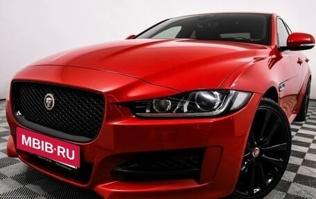 Jaguar XE I рестайлинг, 2018 год, 2 750 000 рублей, 5 фотография