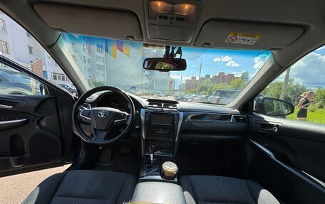 Toyota Camry, 2015 год, 1 499 000 рублей, 10 фотография