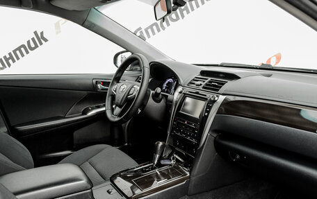 Toyota Camry, 2015 год, 1 995 000 рублей, 11 фотография
