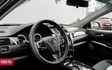 Toyota Camry, 2015 год, 1 995 000 рублей, 9 фотография