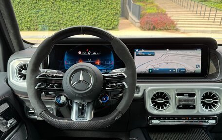 Mercedes-Benz G-Класс AMG, 2025 год, 32 500 000 рублей, 24 фотография