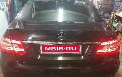 Mercedes-Benz E-Класс, 2011 год, 2 300 000 рублей, 1 фотография