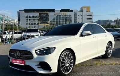 Mercedes-Benz E-Класс, 2022 год, 4 250 000 рублей, 1 фотография