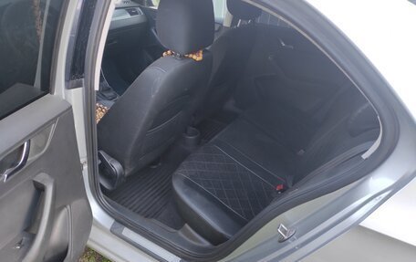 Skoda Rapid I, 2014 год, 400 000 рублей, 6 фотография