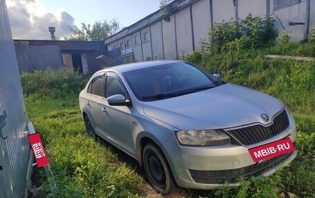 Skoda Rapid I, 2014 год, 400 000 рублей, 4 фотография