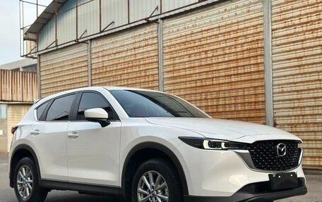 Mazda CX-5 II, 2024 год, 2 300 000 рублей, 2 фотография