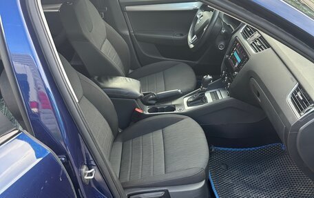 Skoda Octavia, 2016 год, 1 777 777 рублей, 10 фотография