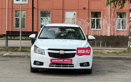 Chevrolet Cruze II, 2012 год, 800 000 рублей, 2 фотография