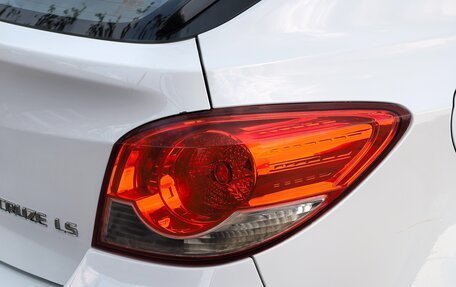 Chevrolet Cruze II, 2012 год, 800 000 рублей, 16 фотография