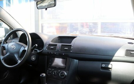 Toyota Avensis III рестайлинг, 2007 год, 699 000 рублей, 14 фотография