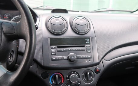 Chevrolet Aveo III, 2010 год, 379 000 рублей, 18 фотография