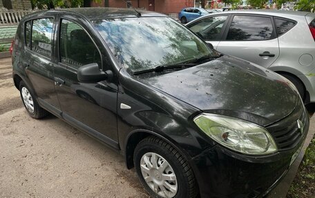 Renault Sandero I, 2011 год, 549 000 рублей, 2 фотография