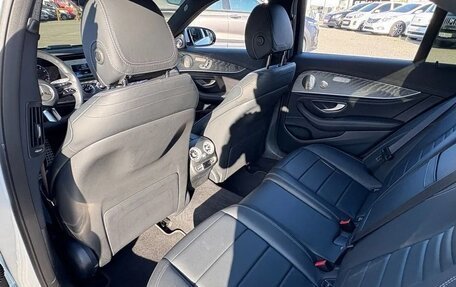Mercedes-Benz E-Класс, 2022 год, 4 250 000 рублей, 8 фотография