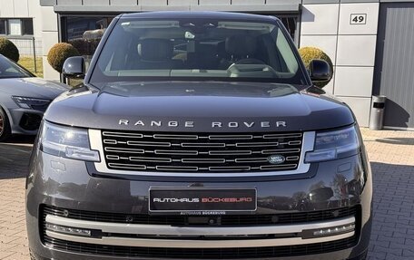Land Rover Range Rover IV рестайлинг, 2024 год, 18 750 000 рублей, 3 фотография
