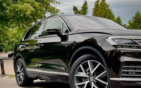 Volkswagen Touareg III, 2019 год, 5 700 000 рублей, 10 фотография