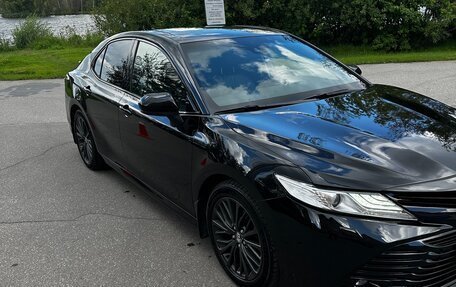 Toyota Camry, 2018 год, 3 000 000 рублей, 4 фотография