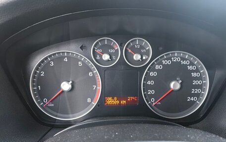 Ford Focus II рестайлинг, 2007 год, 550 000 рублей, 17 фотография
