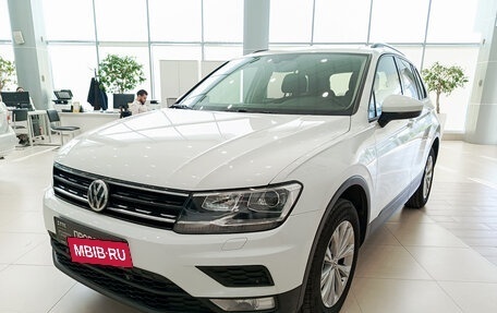 Volkswagen Tiguan II, 2017 год, 1 724 000 рублей, 5 фотография